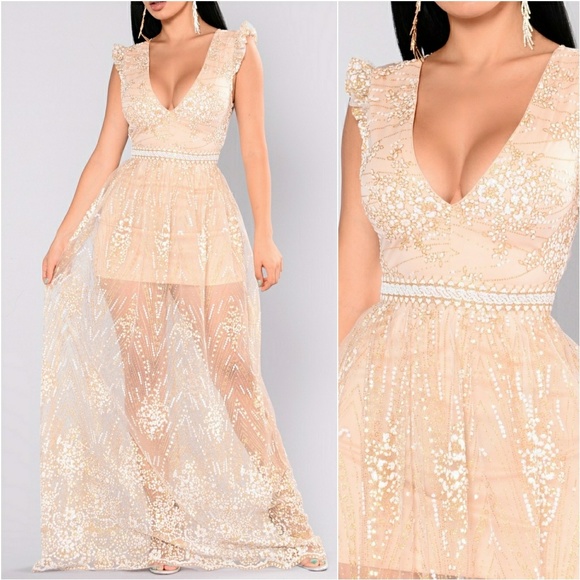 . Dresses & Skirts - DRESS FORMAL GLAMOUR GIRL STARBURST GOWN
